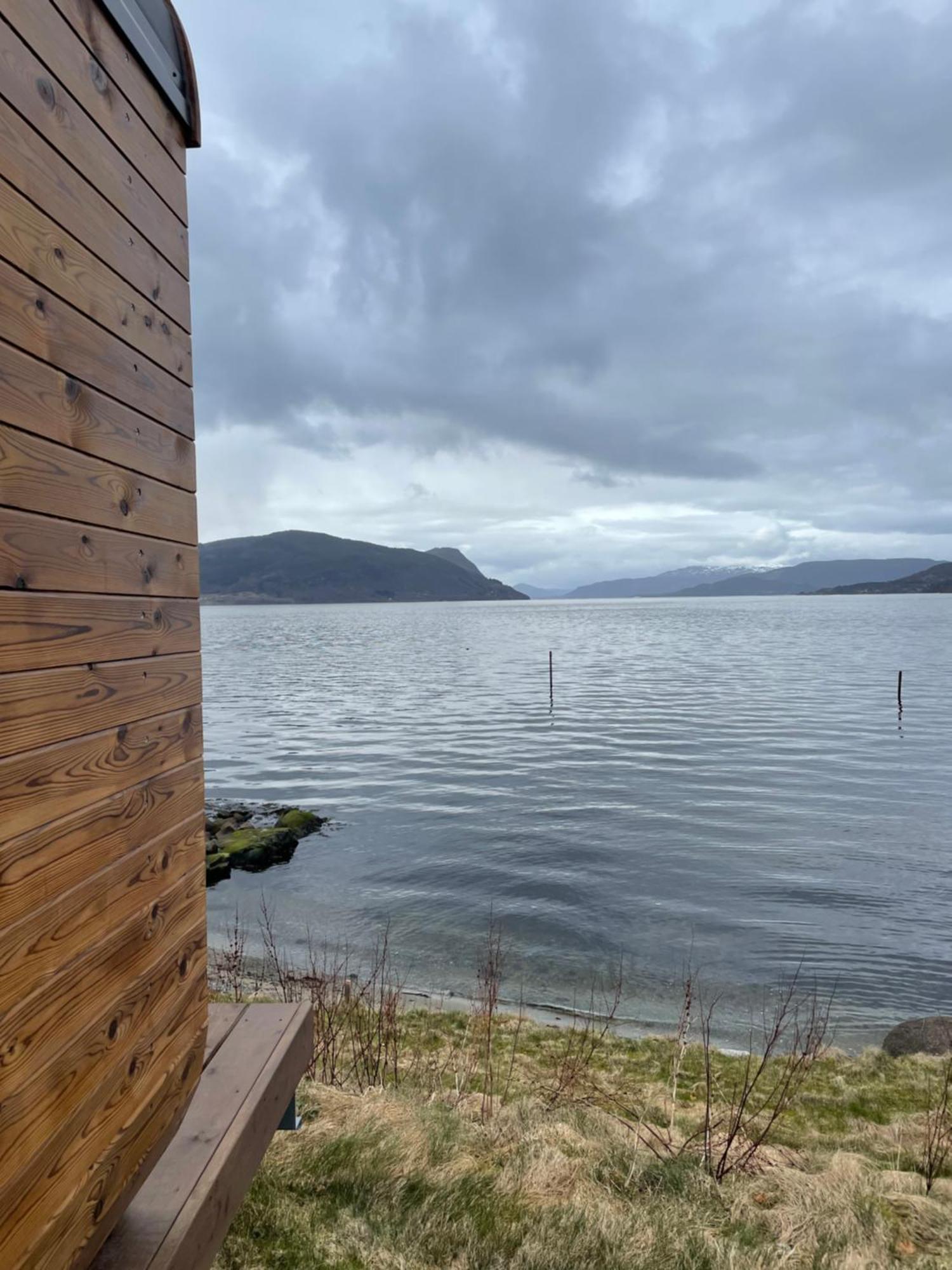 Smaken Av Ryfylke Event As Overnatting, Bygningen Drives Ikke Som Hotell Hjelmeland Zewnętrze zdjęcie